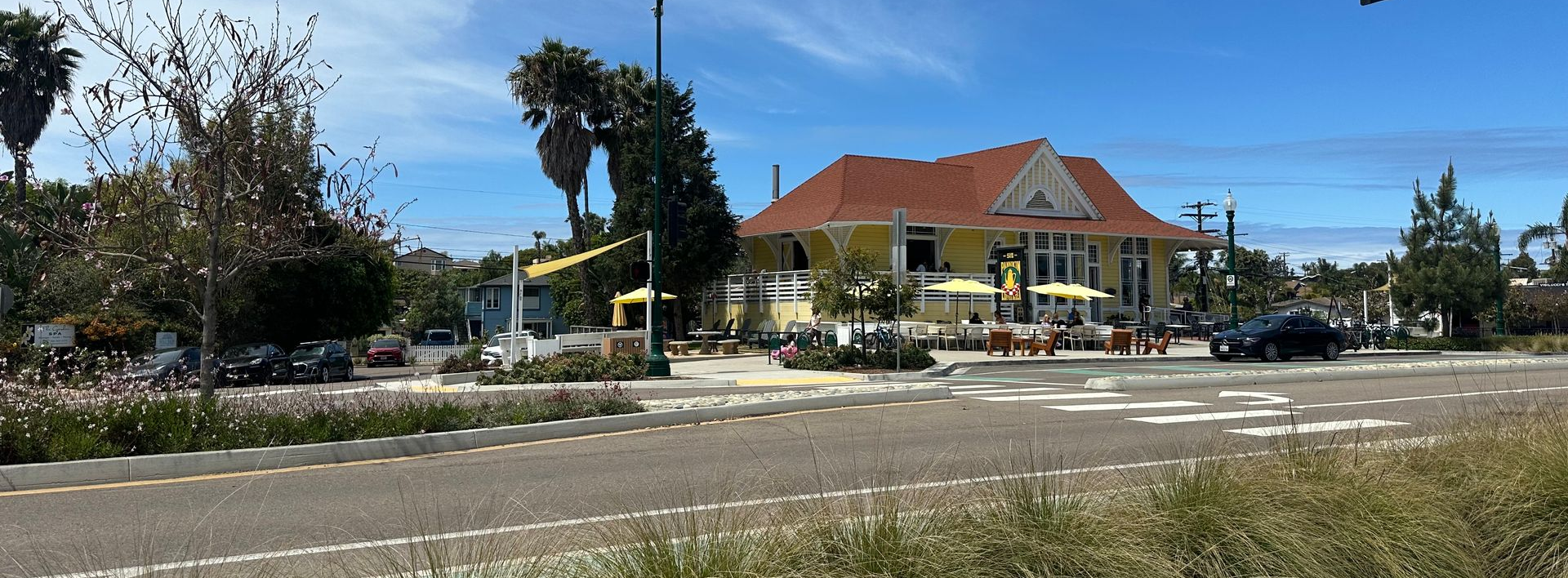 Pannikin Coffee & Tea in Leucadia Encinitas CA on North Coast Highway 101