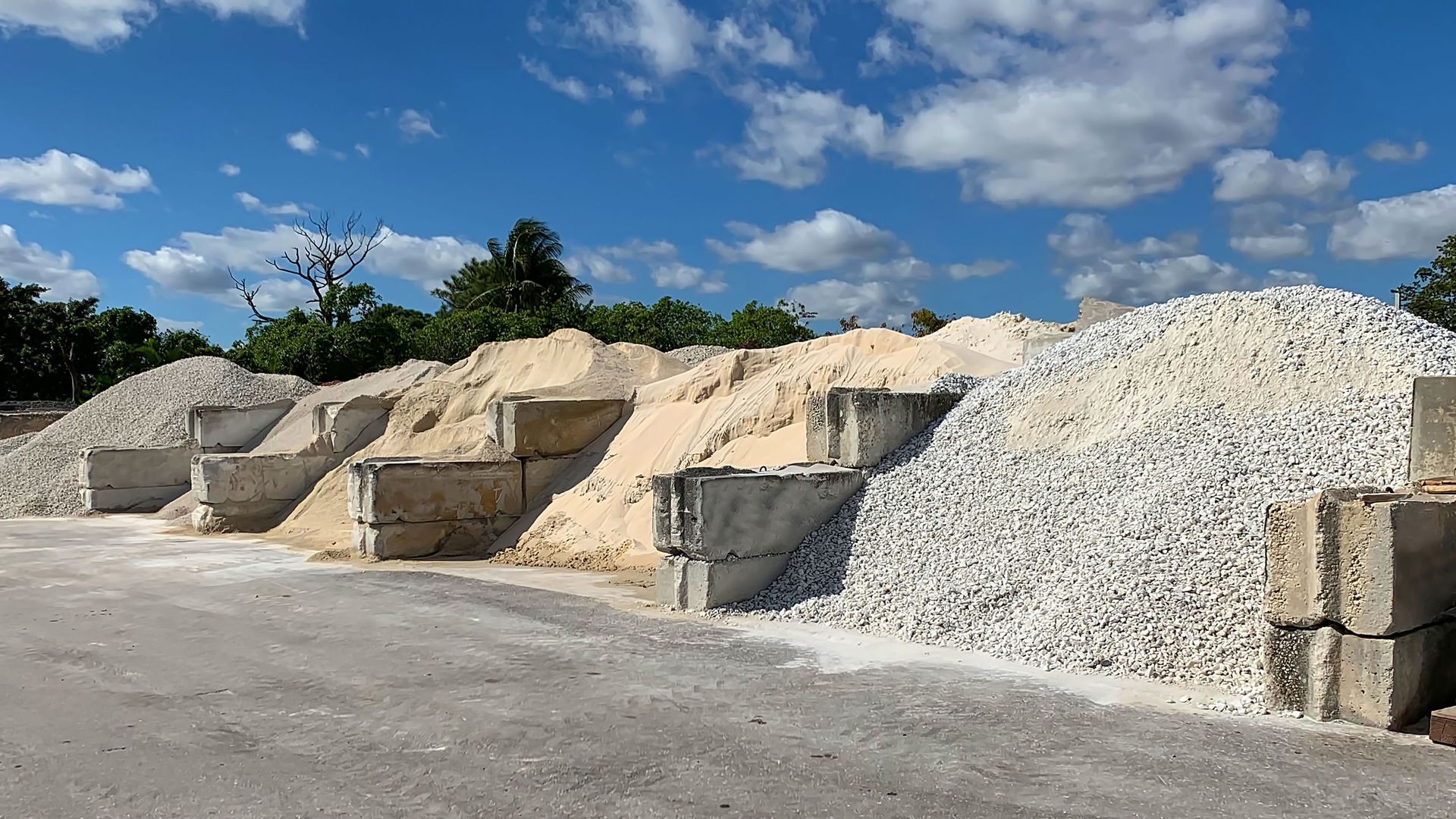 Sand And Gravel Materials Franksville WI   Hribar Sand Gravel Sand Gravel Content 3 1920w 