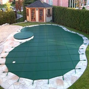 Pool closing services