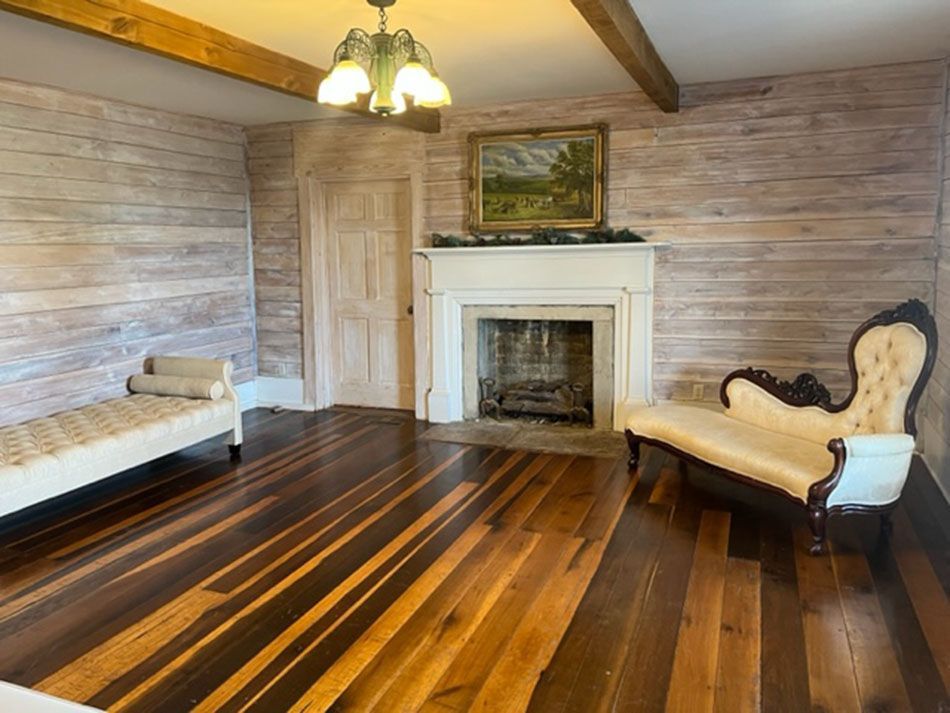 Spacious farm house living room