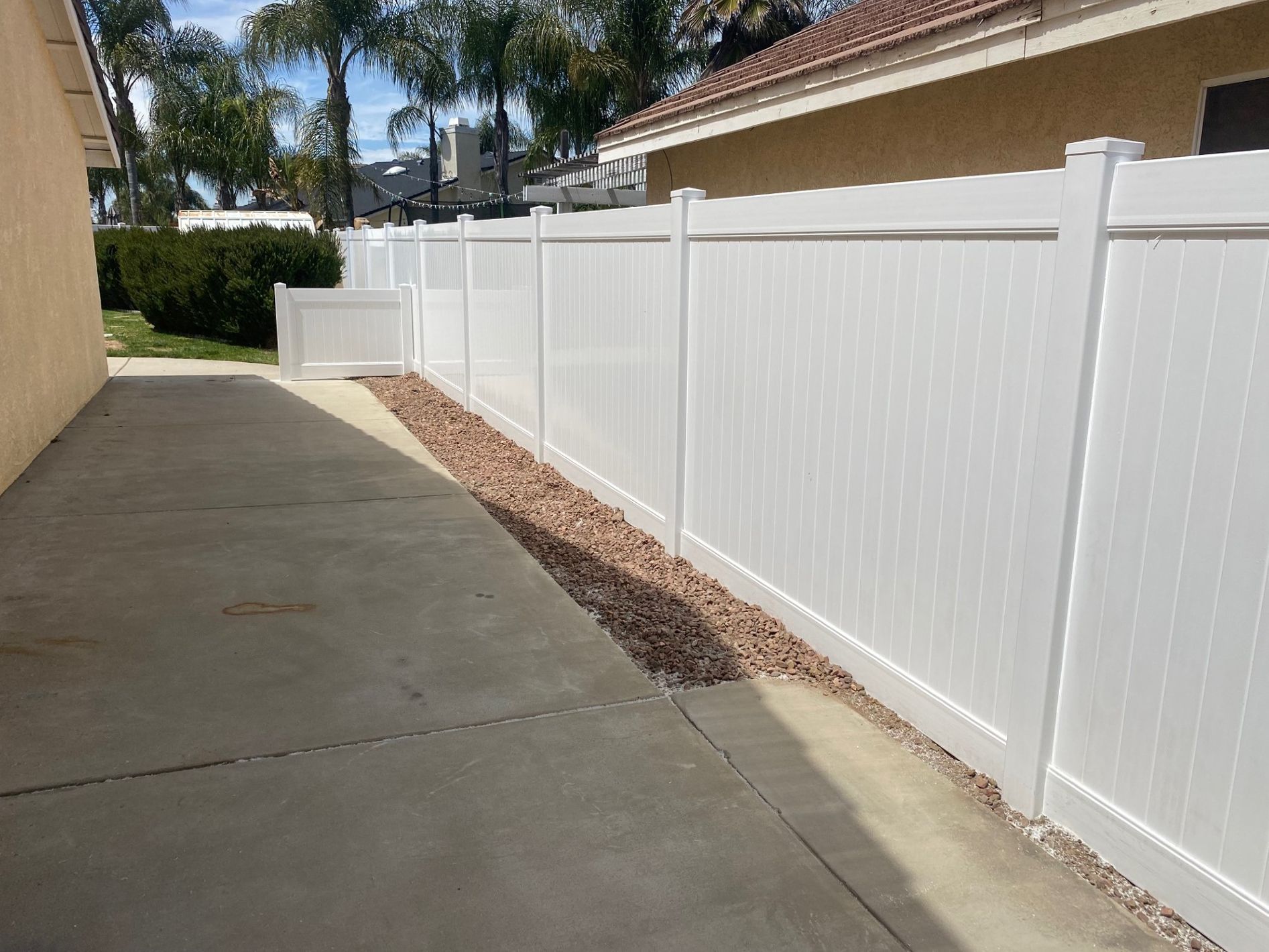 Vinyl fencing