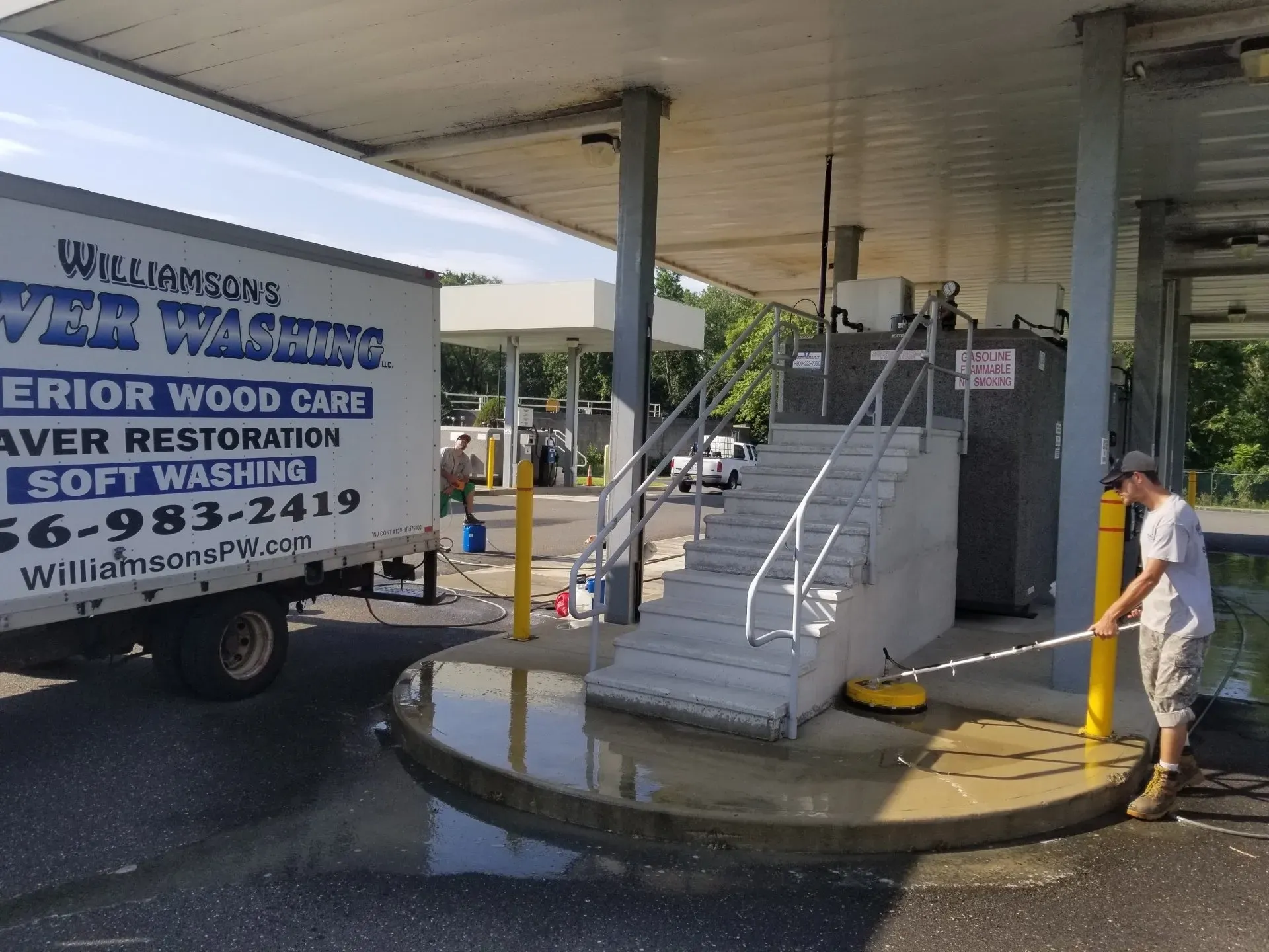 Commercial Power Washing