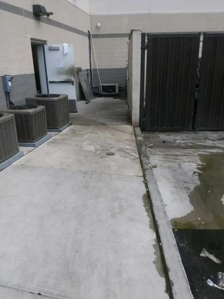 Commercial Power Washing