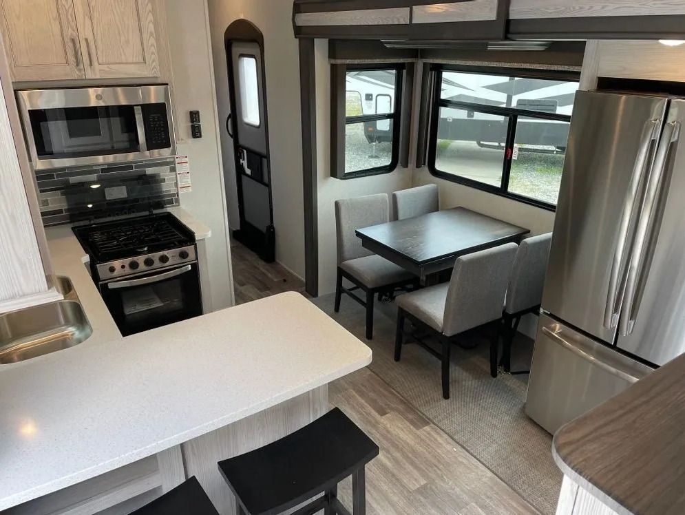 2022 Montana High Country - Kitchen