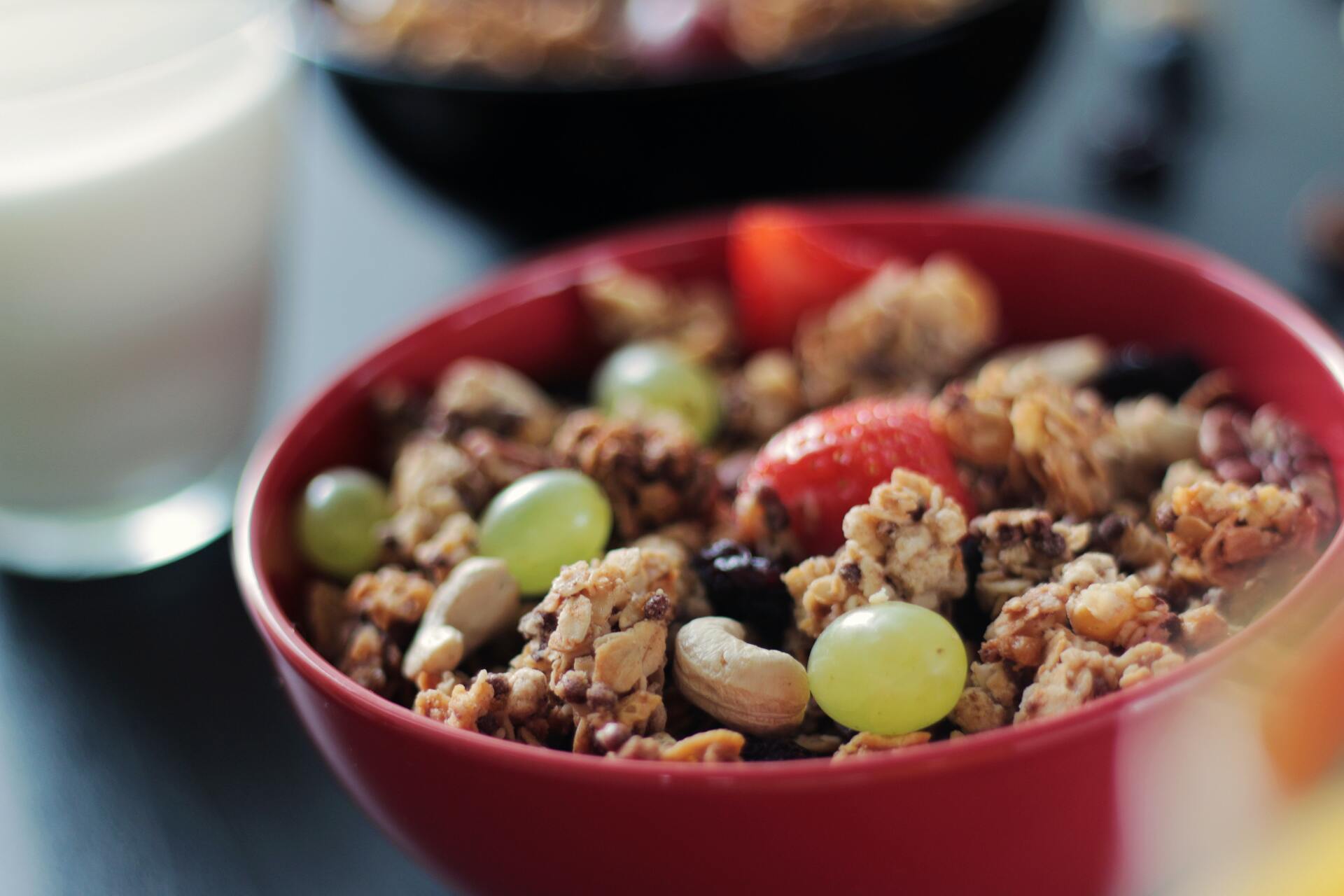 Bowl of cereal fiber with fruit and nuts
