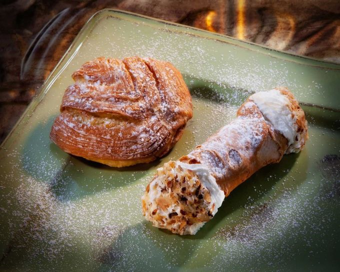 Moio's Italian Pastry Shop