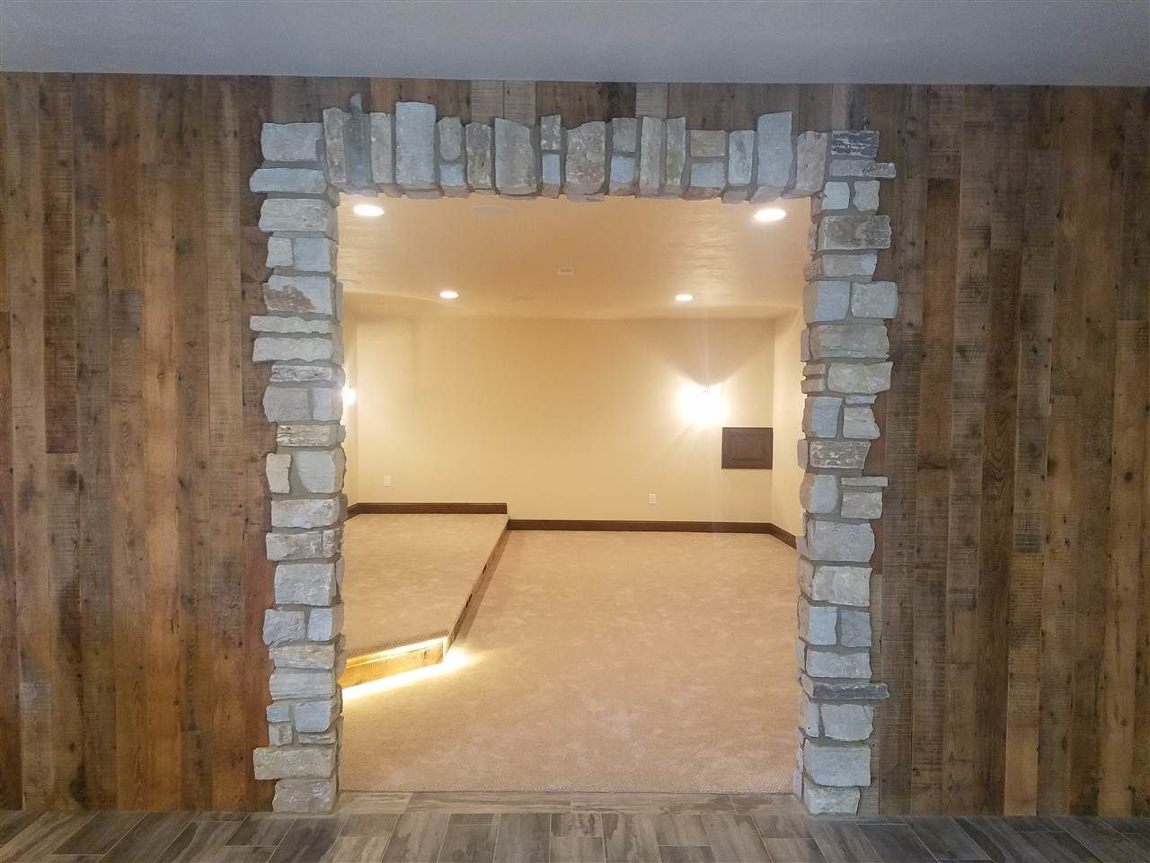 High end wall design