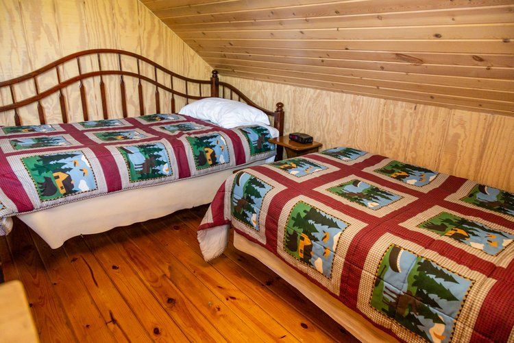 Log cabin bedroom