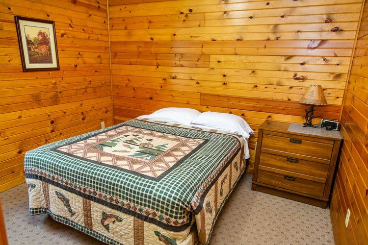 Deer cabin bedroom