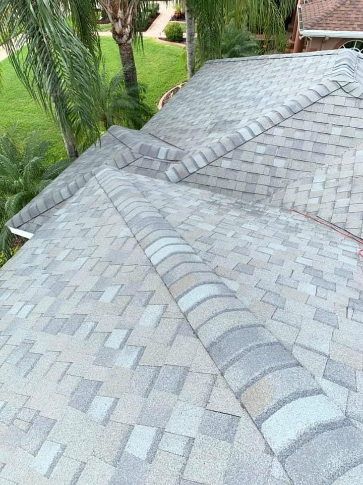 A close up of a roof with shingles on it.