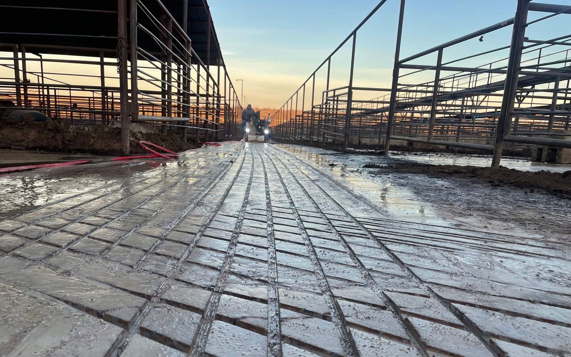 Grooving Gallery P & D Barn Floor Grooving LLC