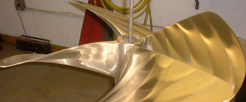 Gold propeller
