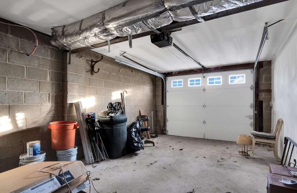 Half Bath Before Renovation