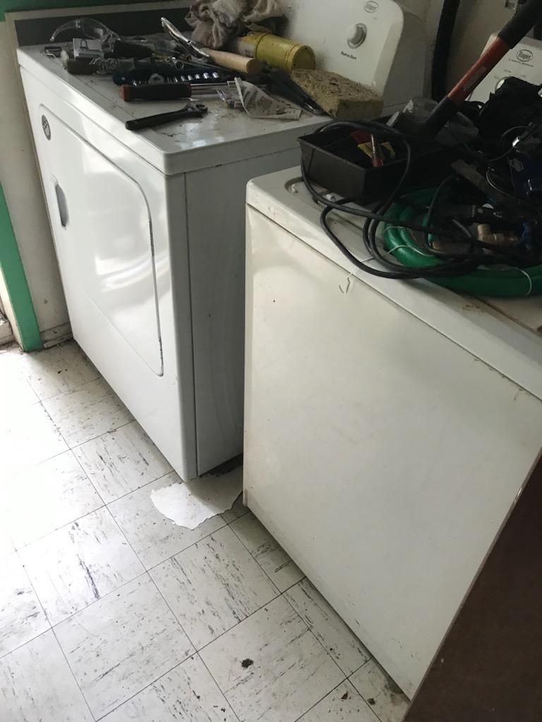 Laundry Room Before