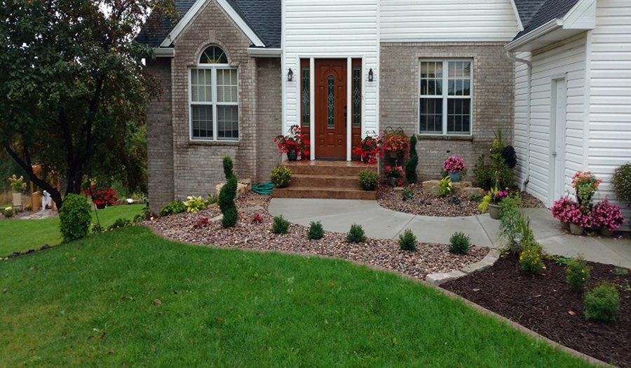 Landscaper Services Green Bay, WI | JM Landscaping LLC