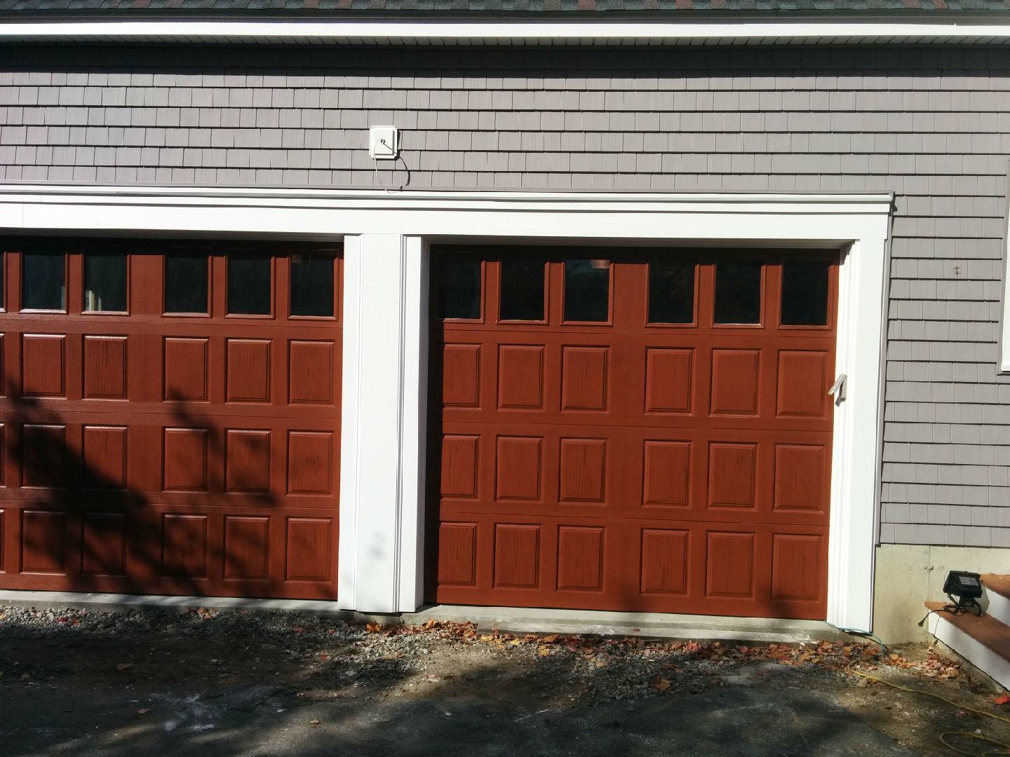 Model 9800 Red Oak Square Glass