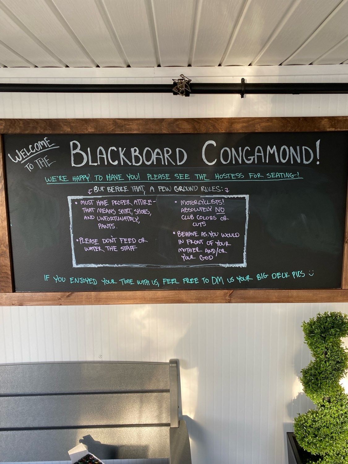 A blackboard with the words blackboard congimond written on it