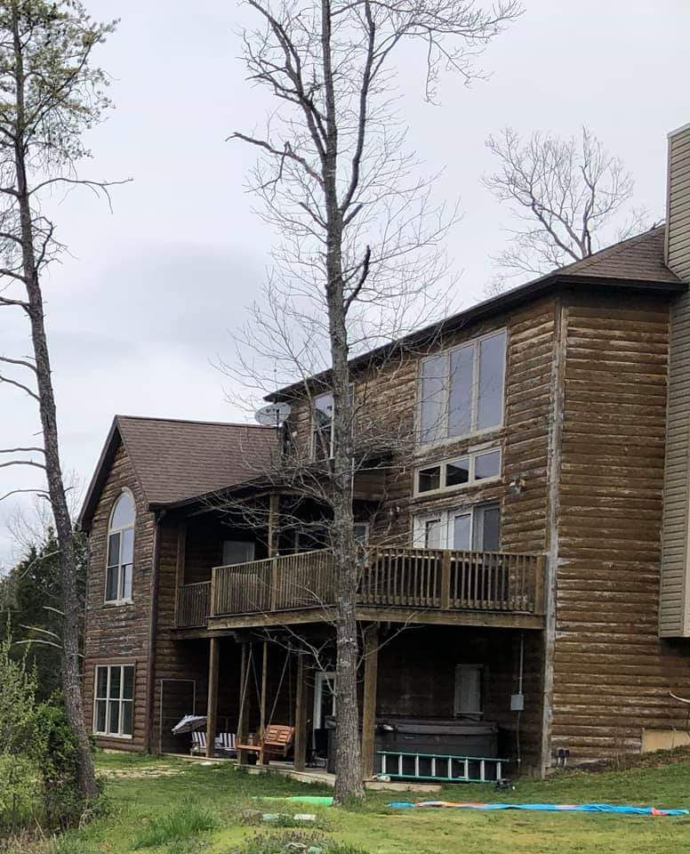 Log Home Refinishing Louisville, KY Cardinal Power Cleaning