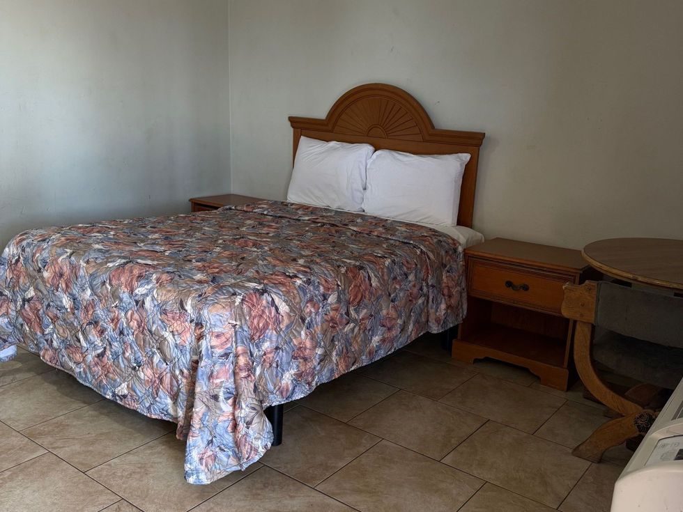 Apple Valley Motel