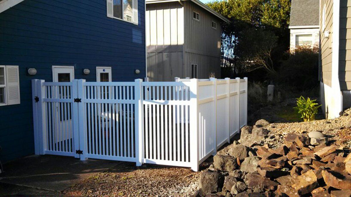 Vinyl Fencing Services