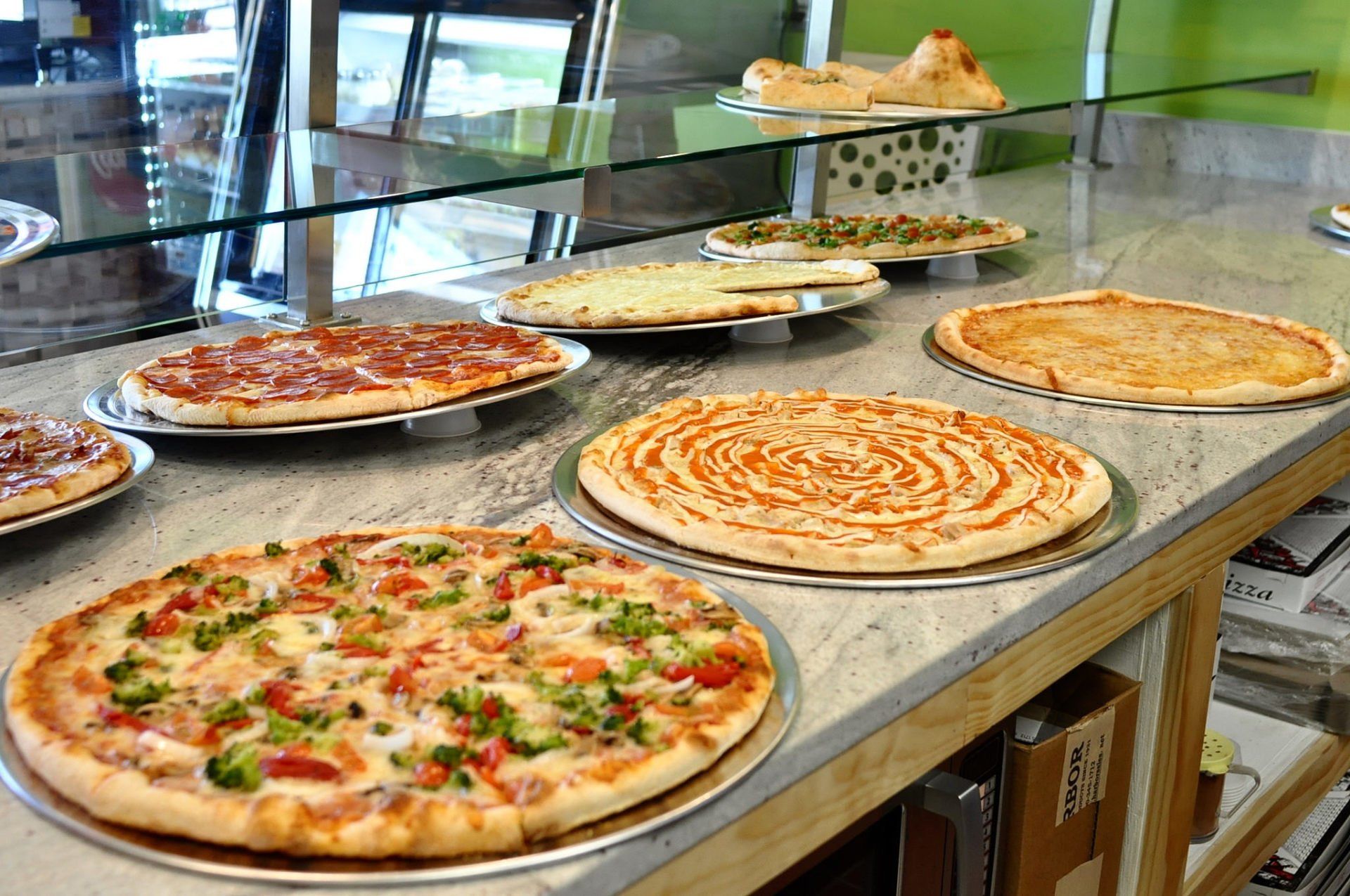 Variety of Italian pizza