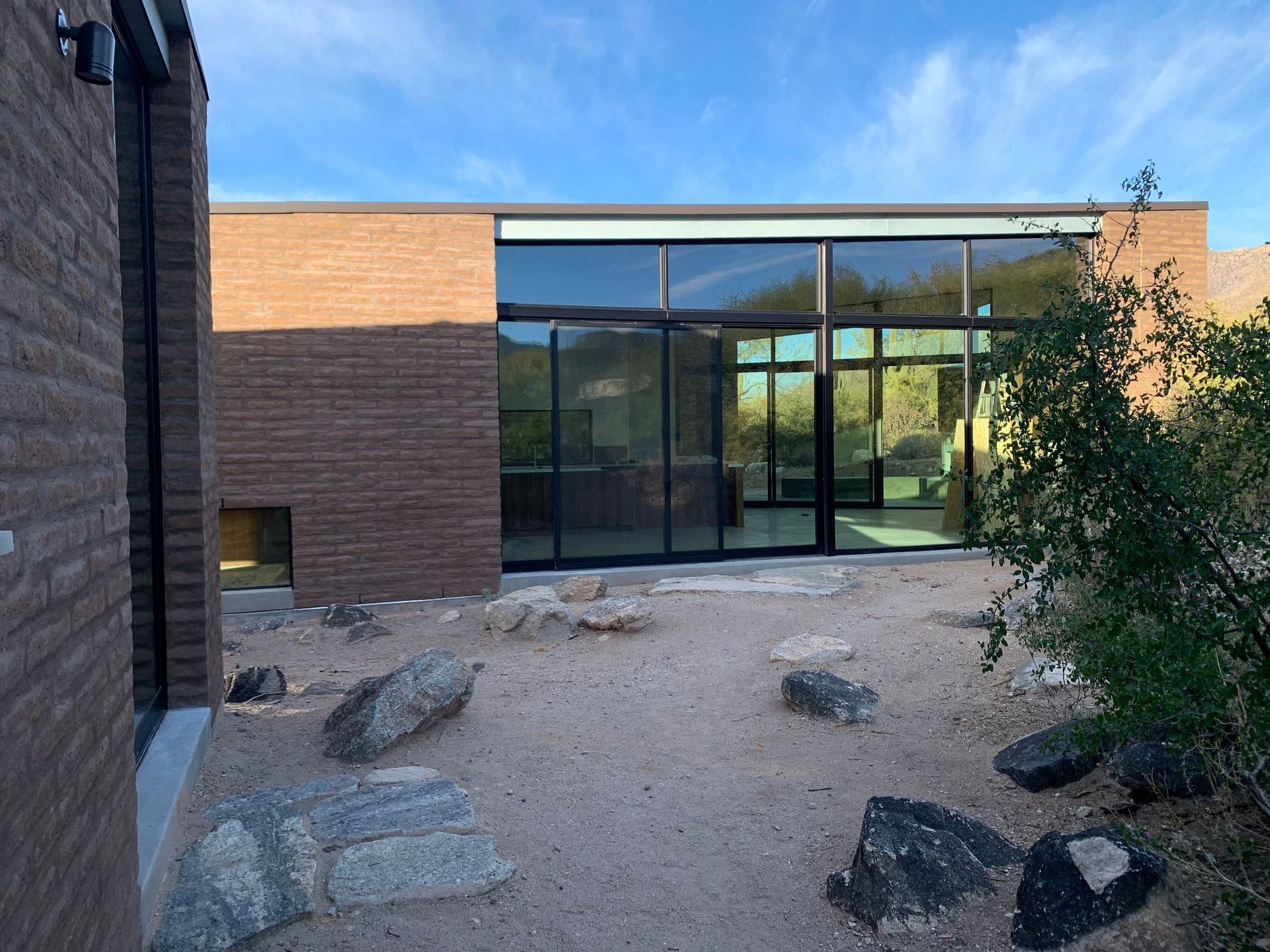 A large brick building with a lot of windows