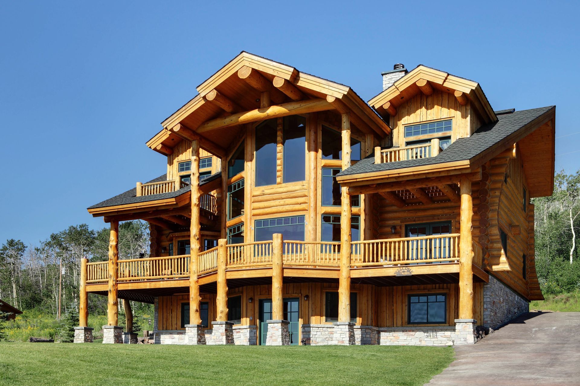 Billy Davis Log Homes & Millworks