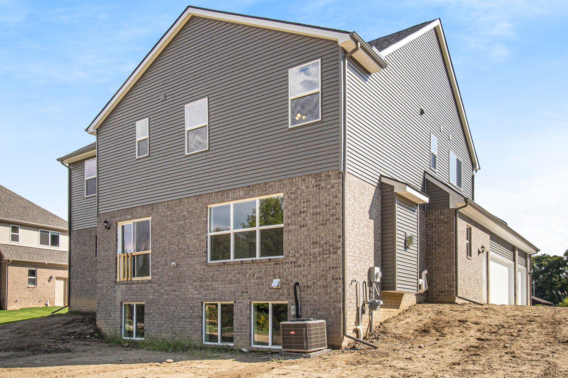 South Lyon Homes Livonia, MI