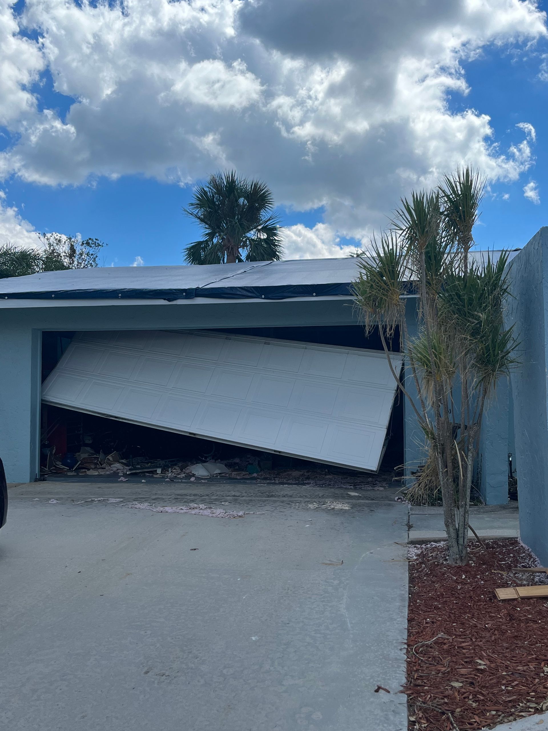 Why It Pays to Invest in Timely Garage Doors Services