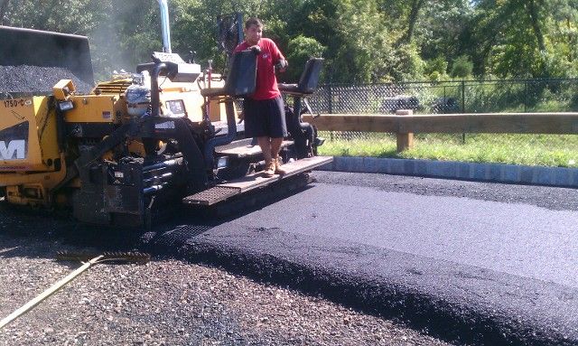 Asphalt service