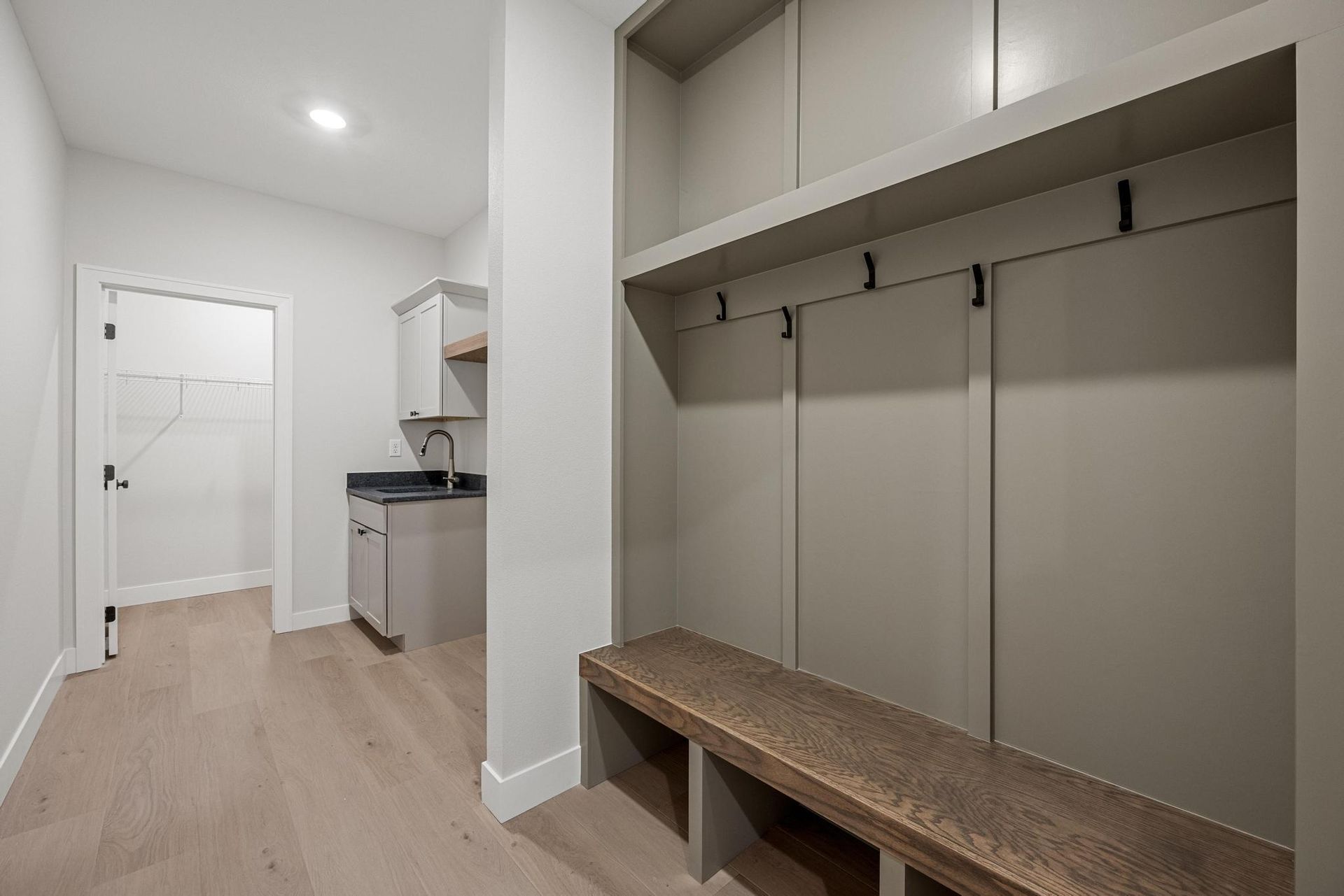 There is a bench in the middle of the room.