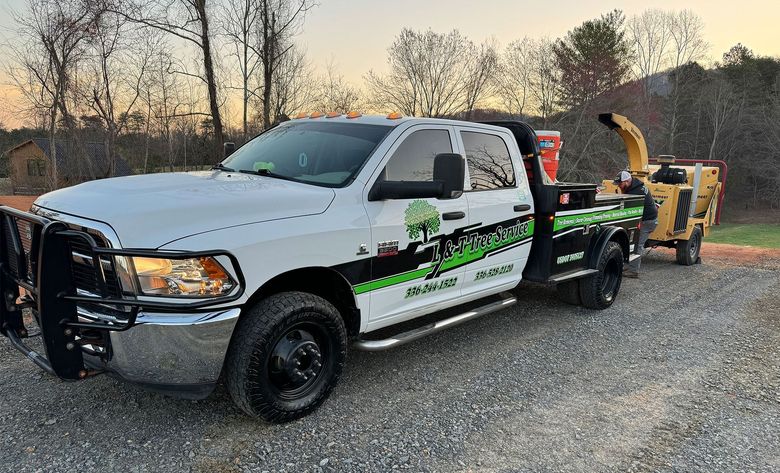 L & T Tree Service
