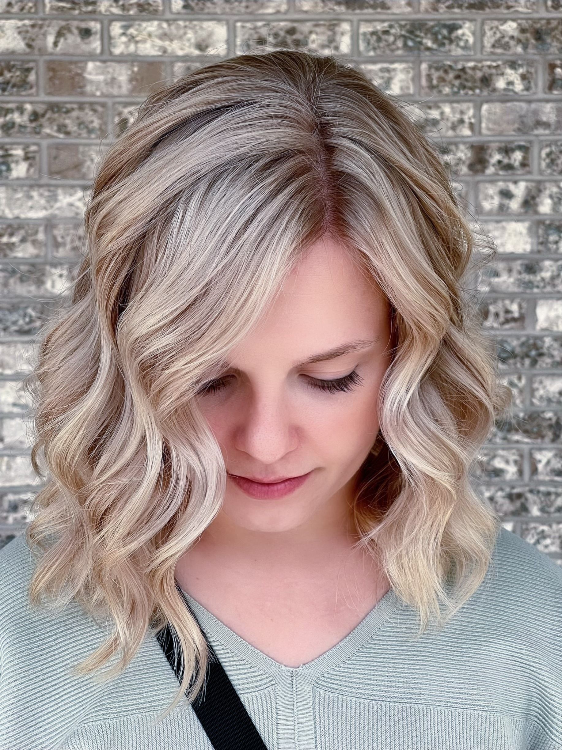 beautiful mid length hair