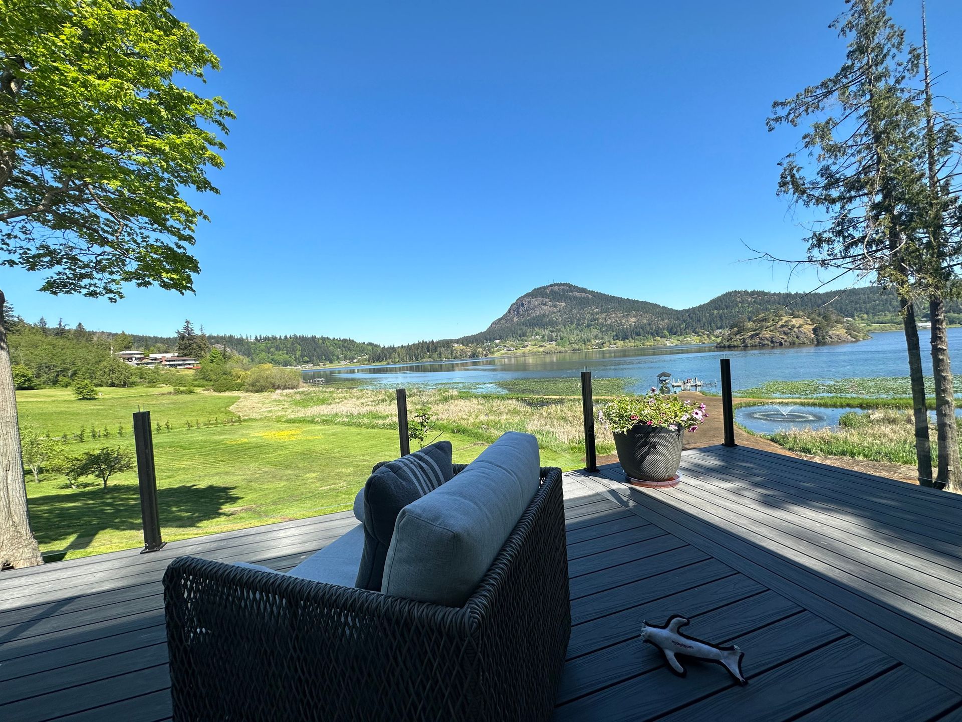 Custom-built deck floor & glass railing