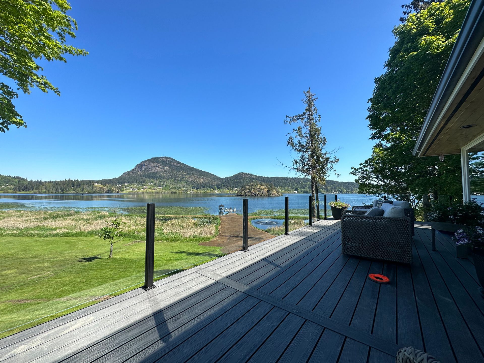 Custom-built deck floor & glass railings