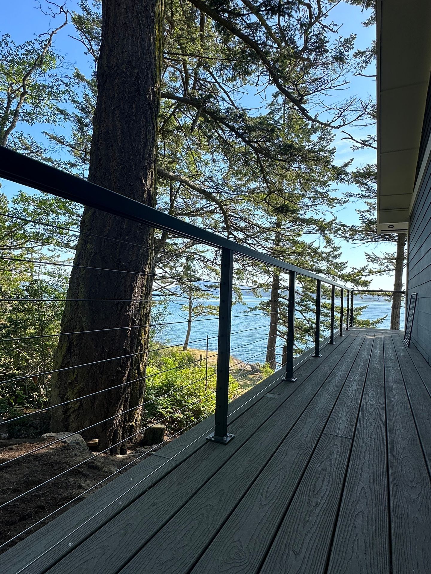 Cable railing installation service