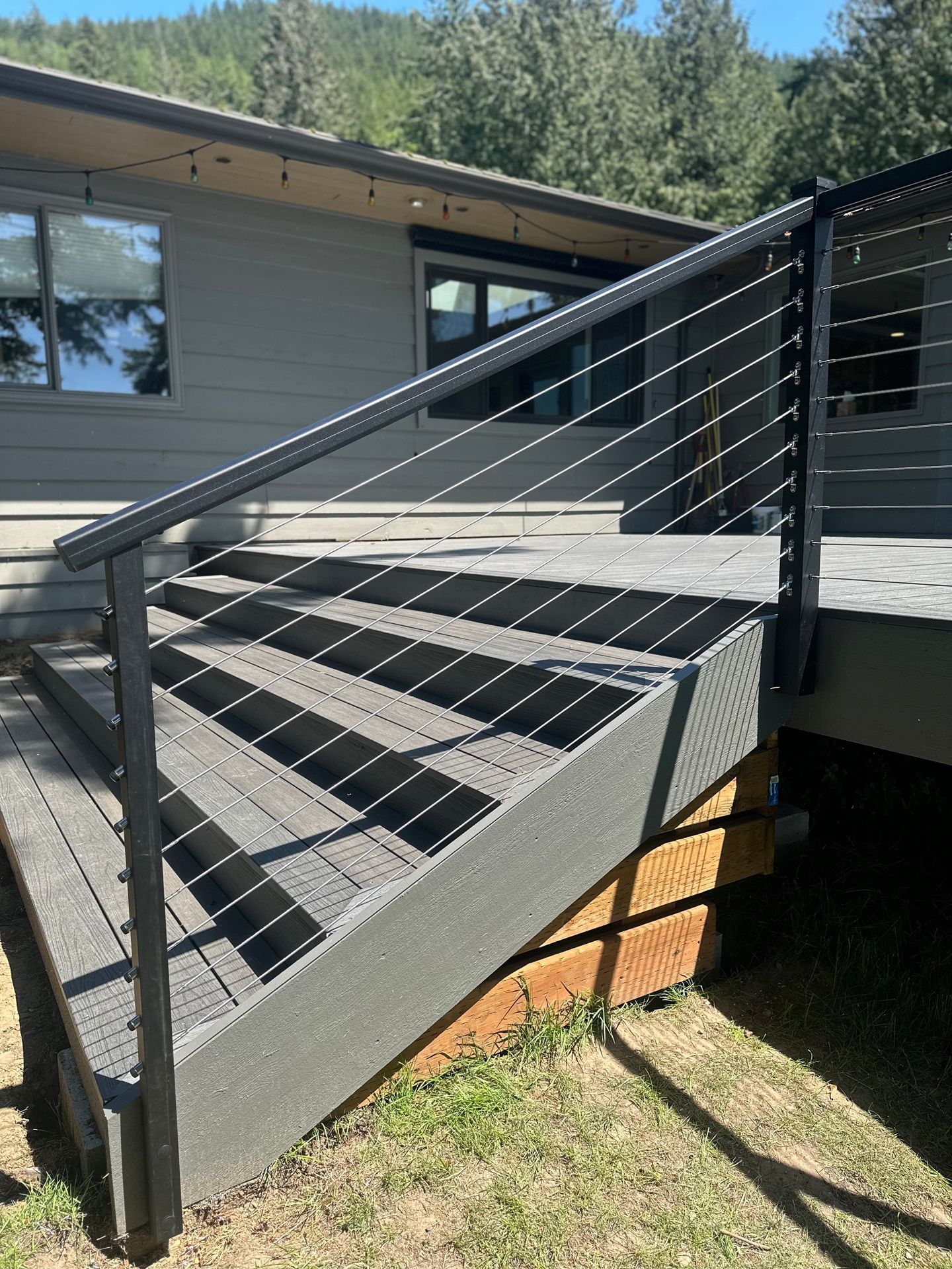 New stair railing system