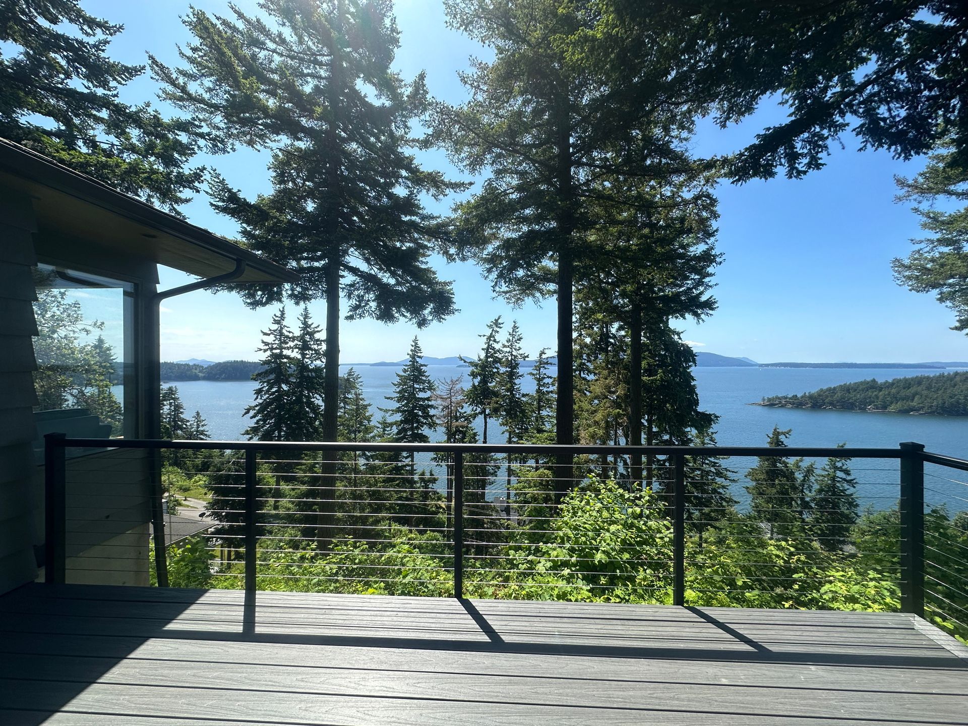 New deck railing installation