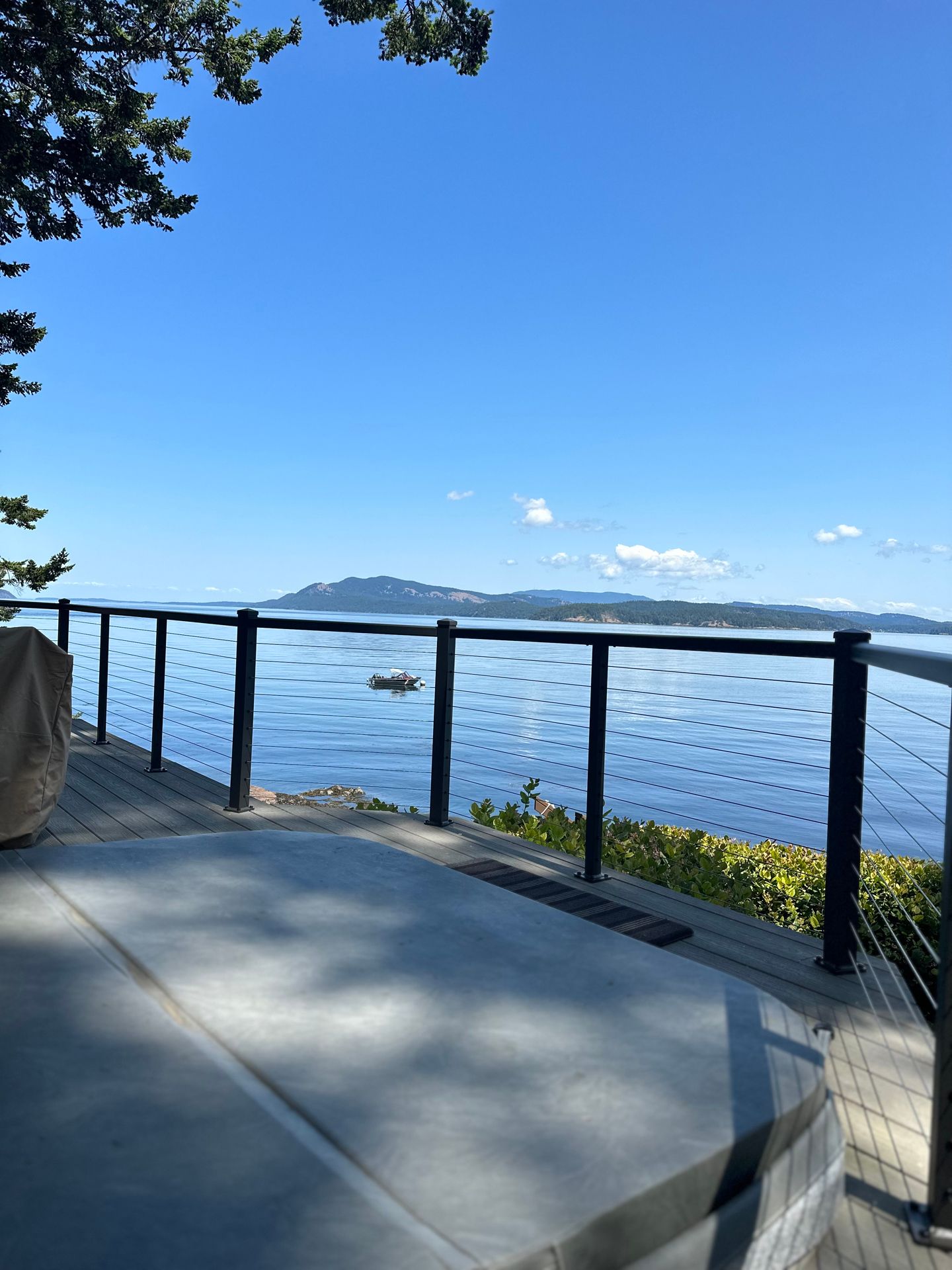 New deck and gray cable railing system