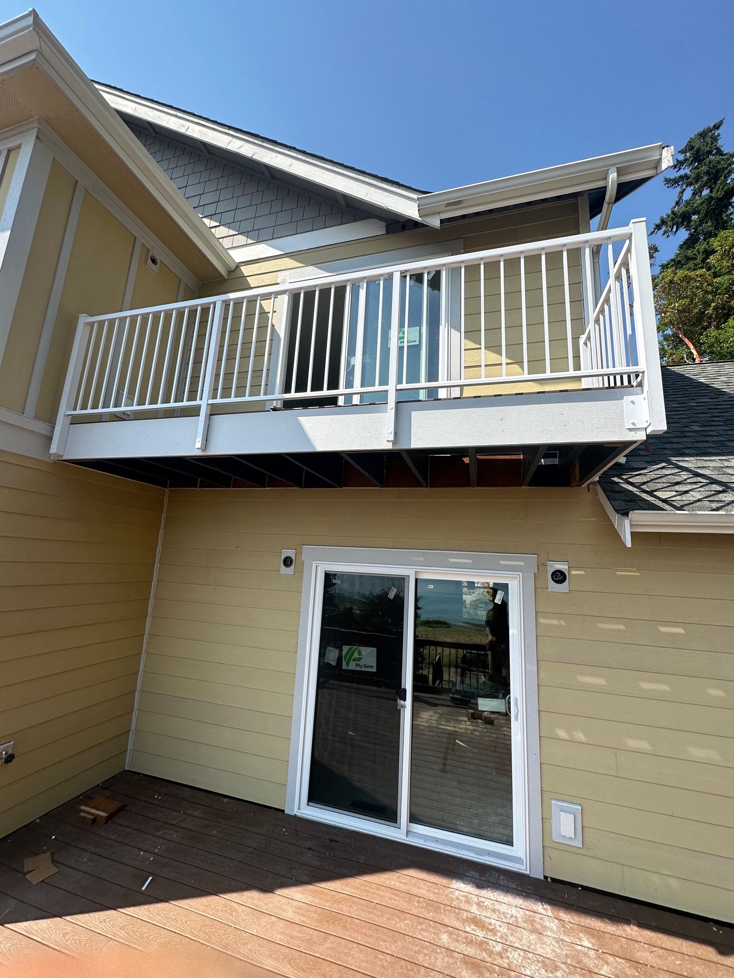 White railing installations