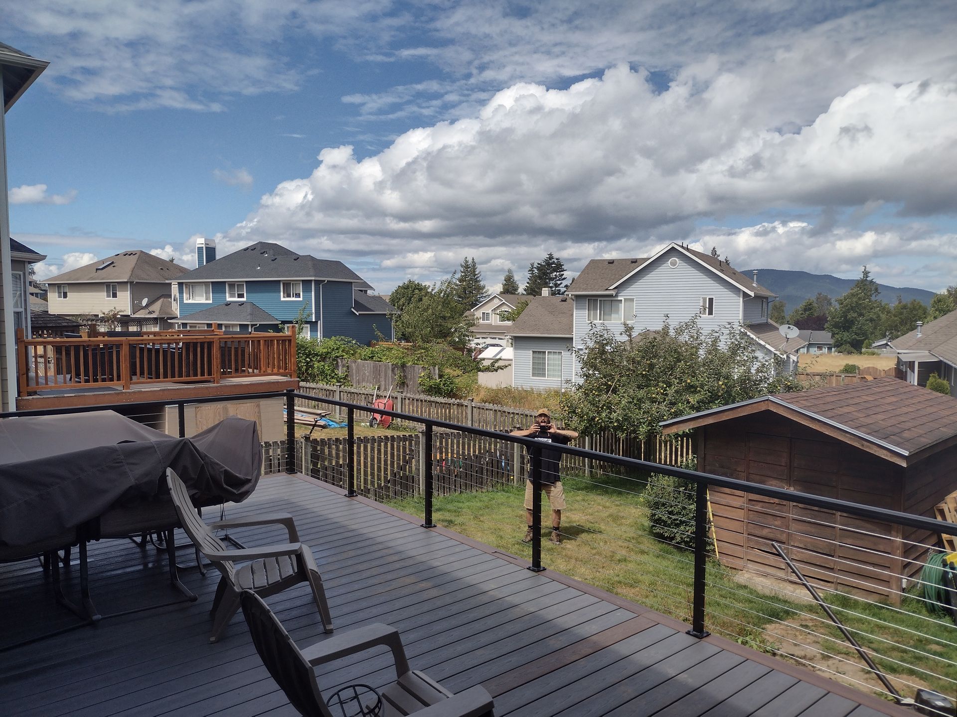 Black stainless-steel cable railings