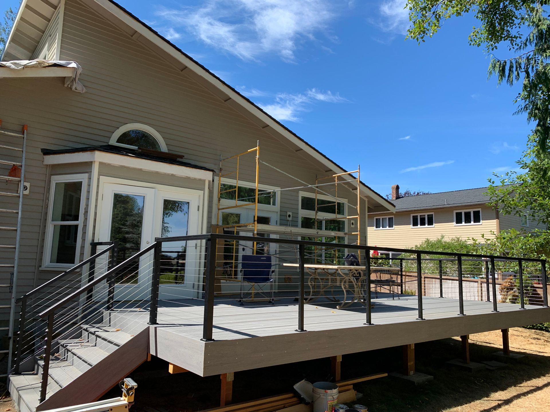 Constructing black cable railings