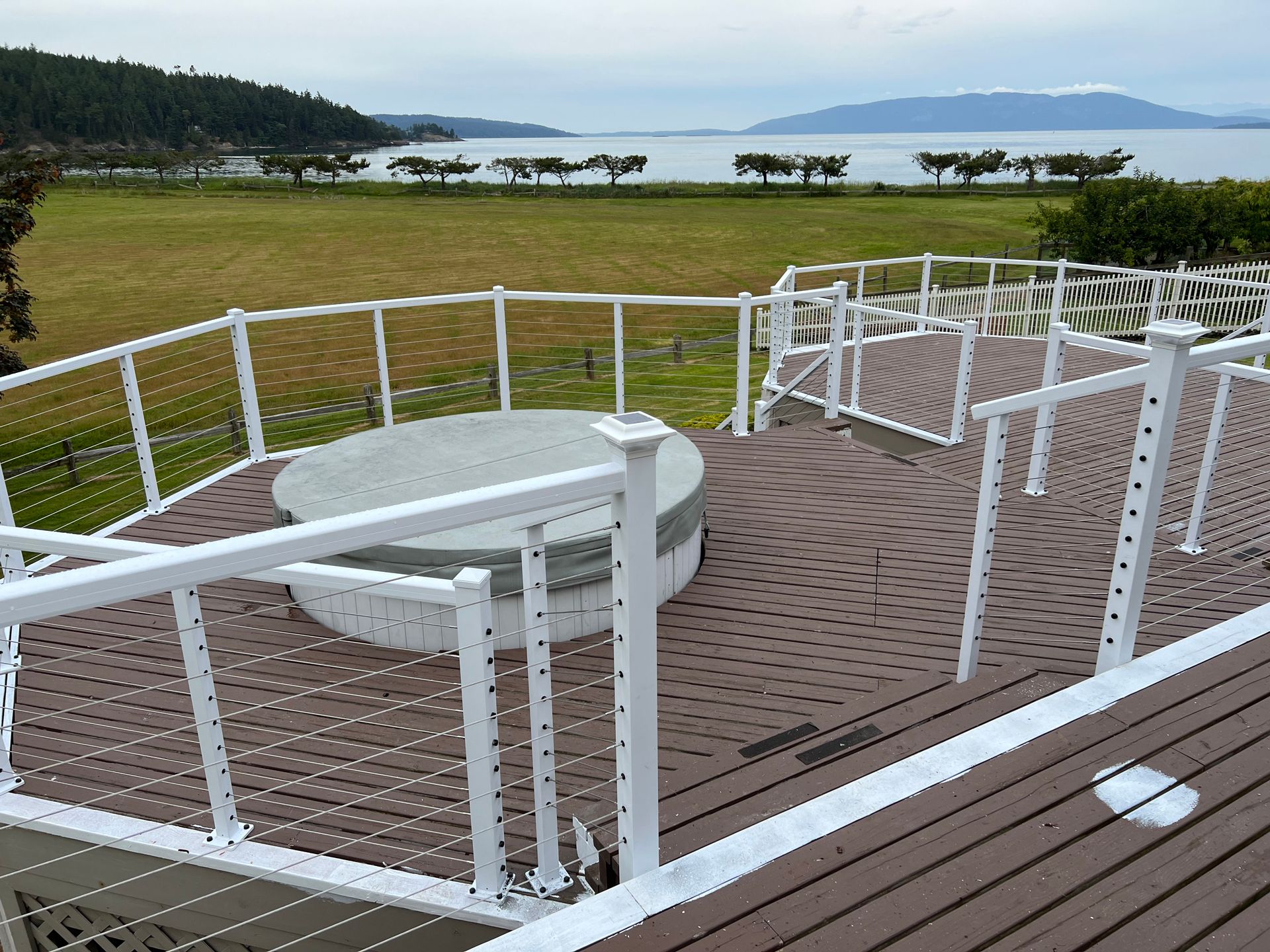 Custom deck & railing