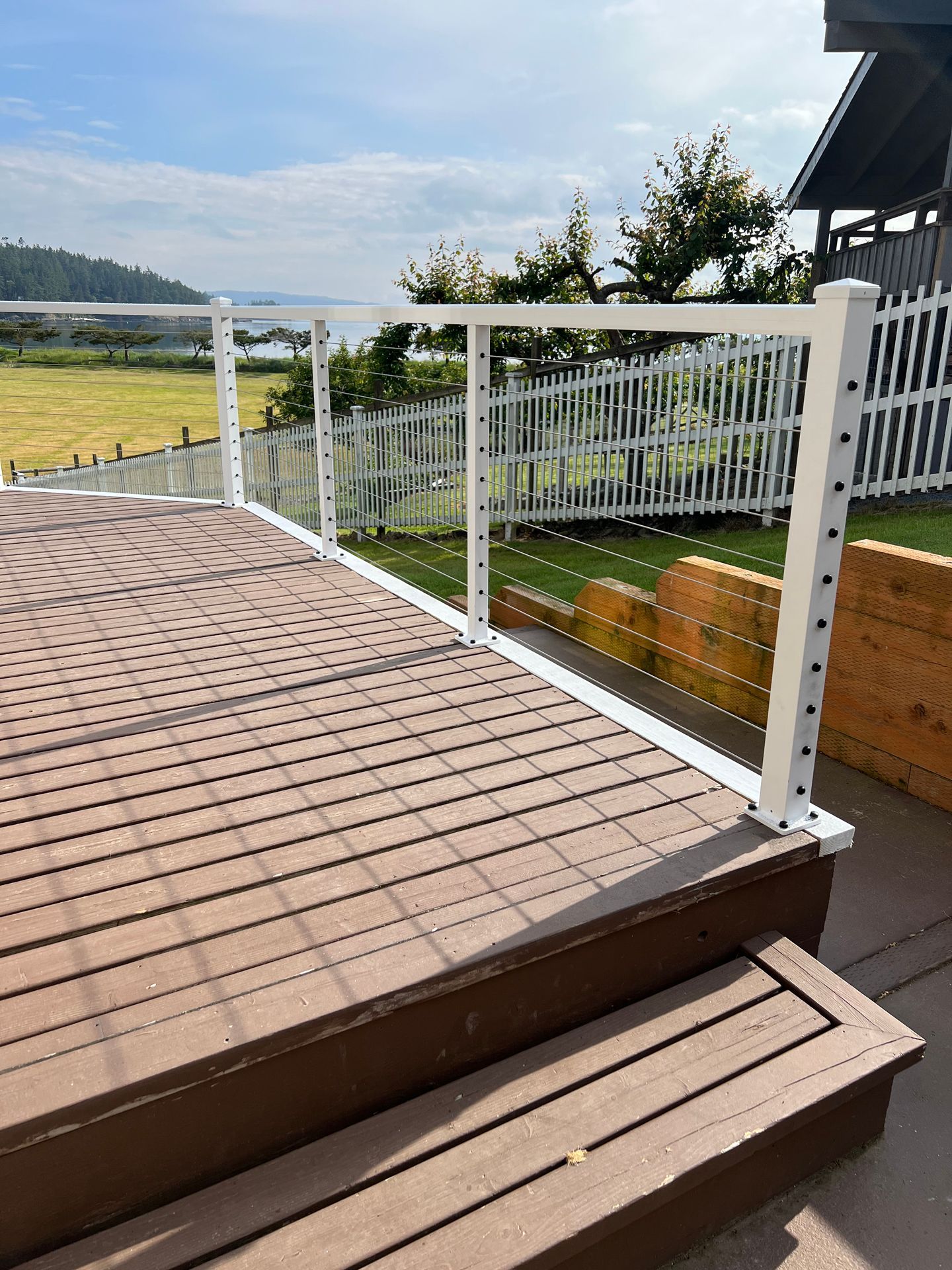 Custom deck & railings