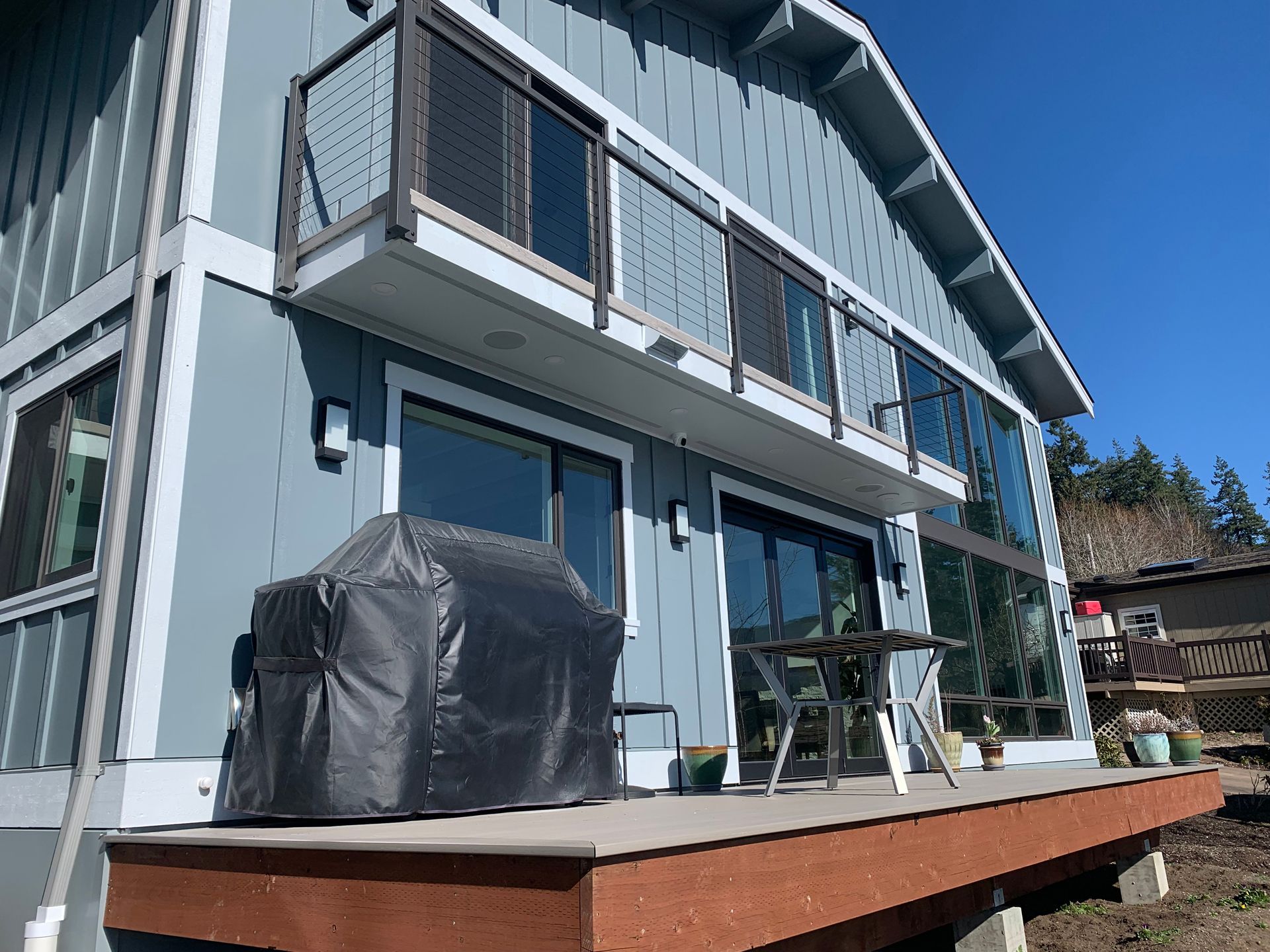 Custom-made stainless-steel railing systems