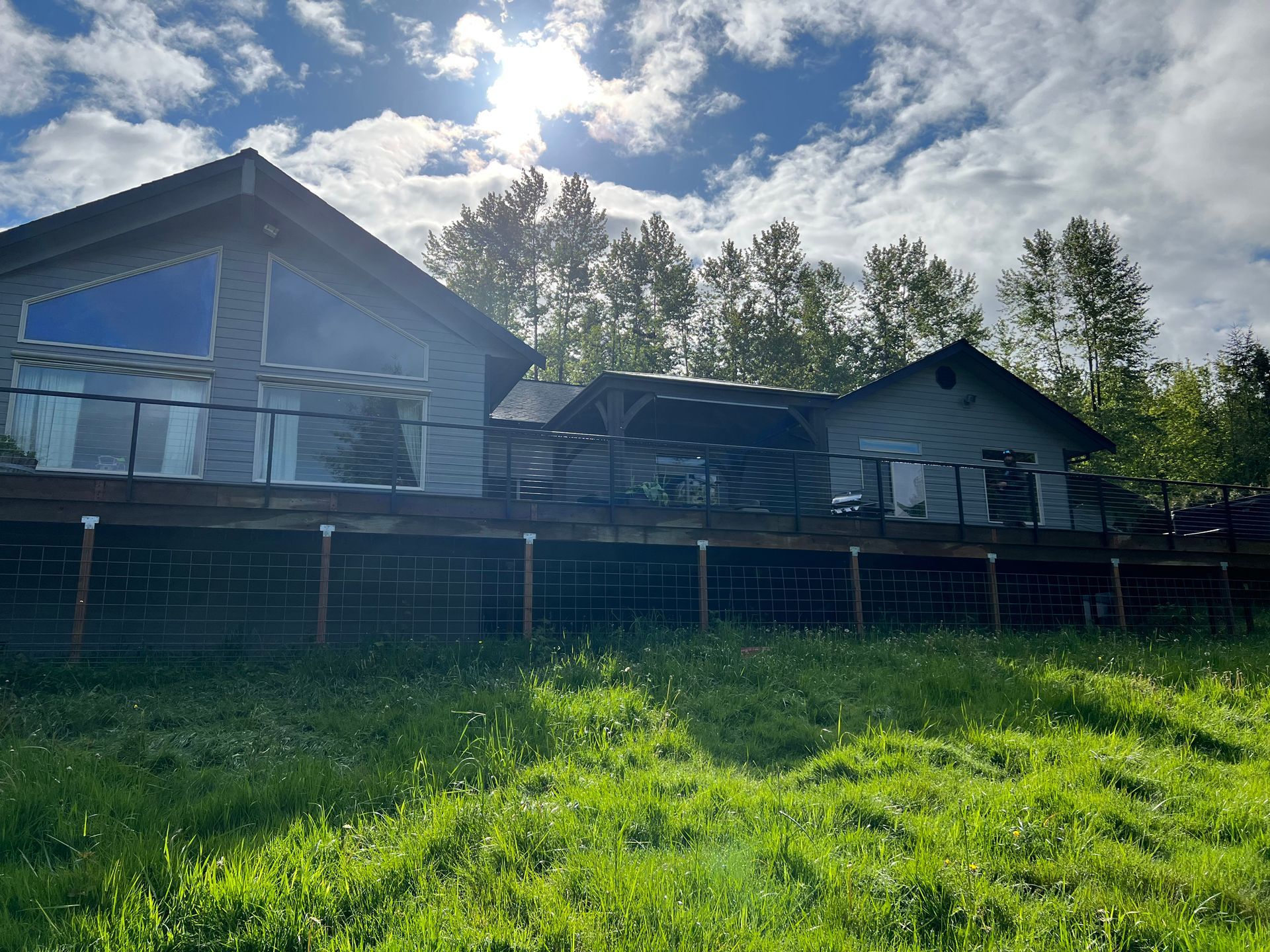 Metal cable railings