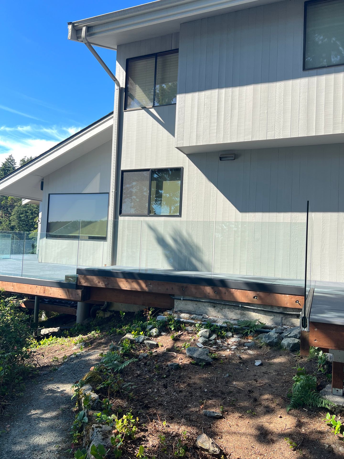 Custom glass railing installation