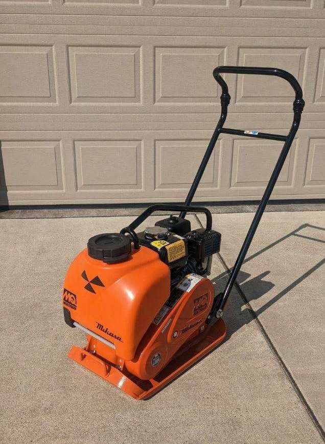 Orange plate compactor