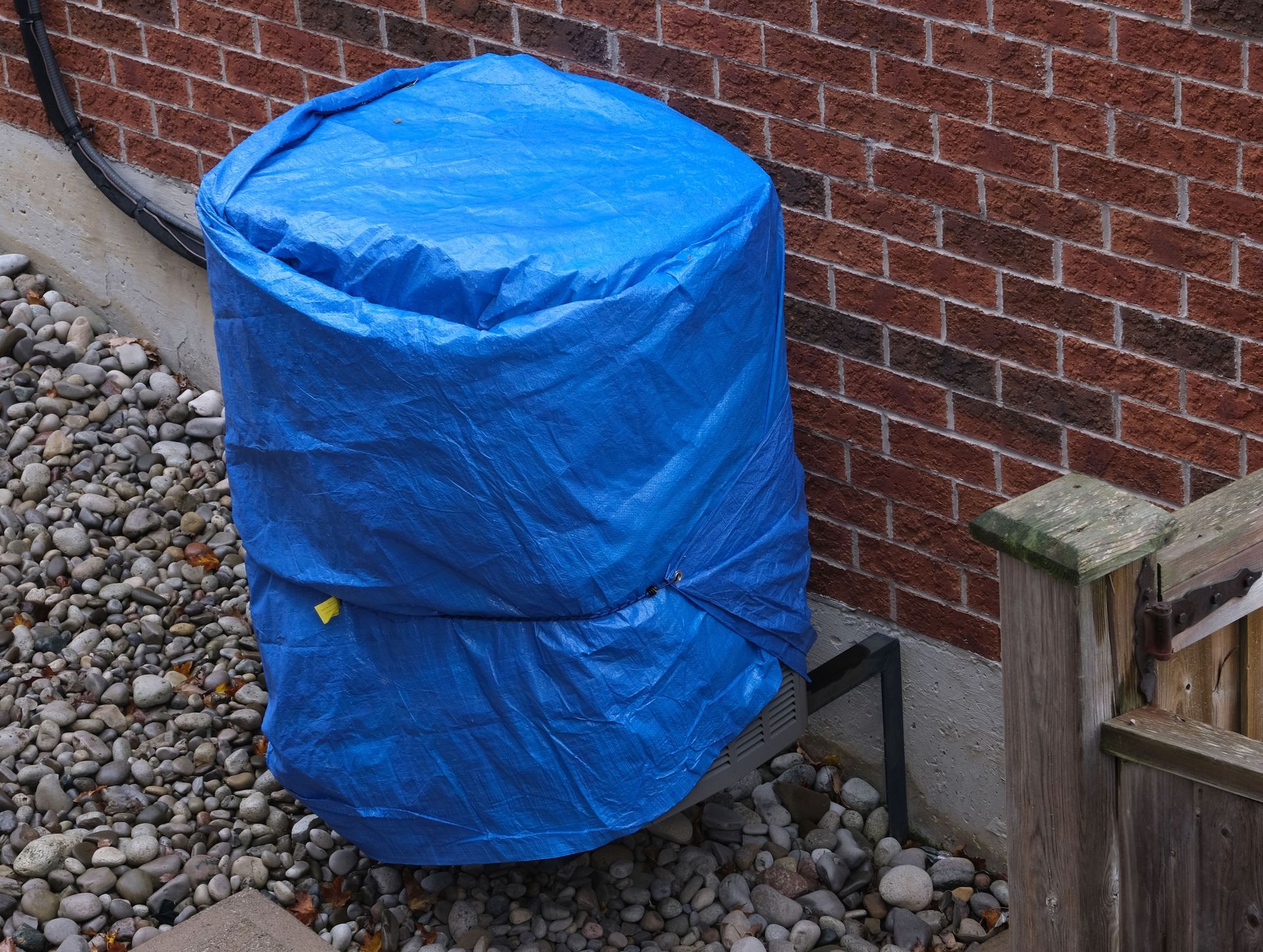 Pyramid Tarp & Repair LLC