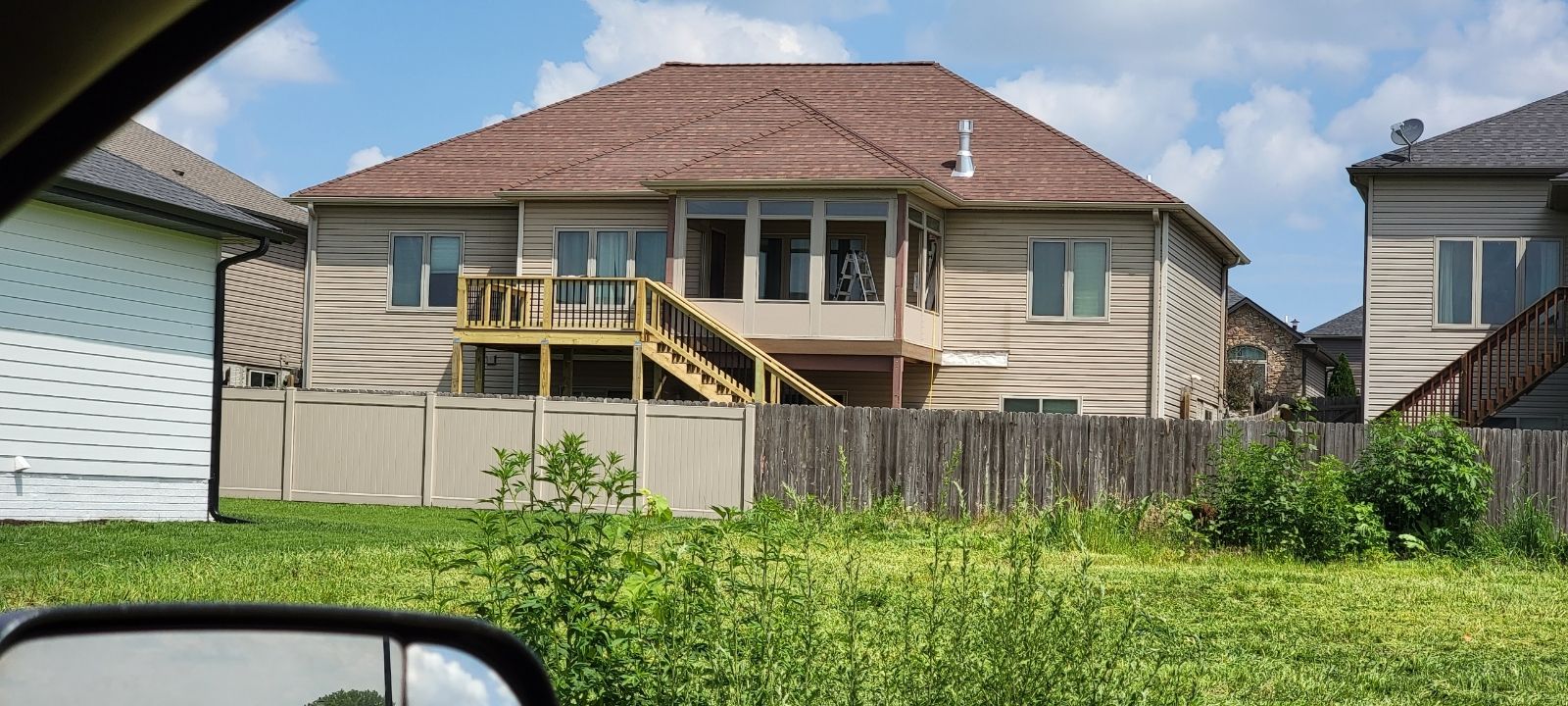 House with a sunroom